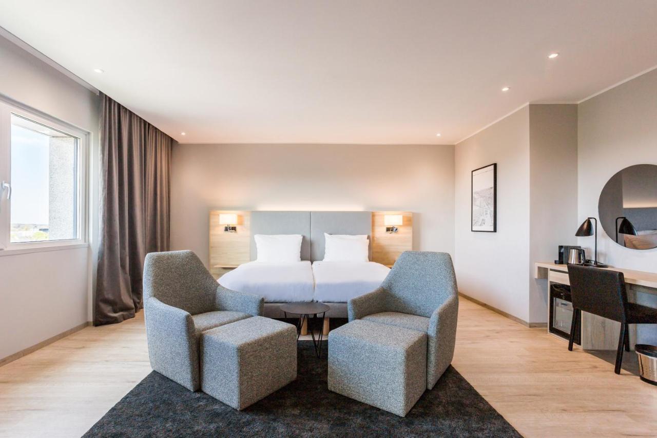 Radisson Blu Conference Hotel, Duesseldorf Eksteriør bilde