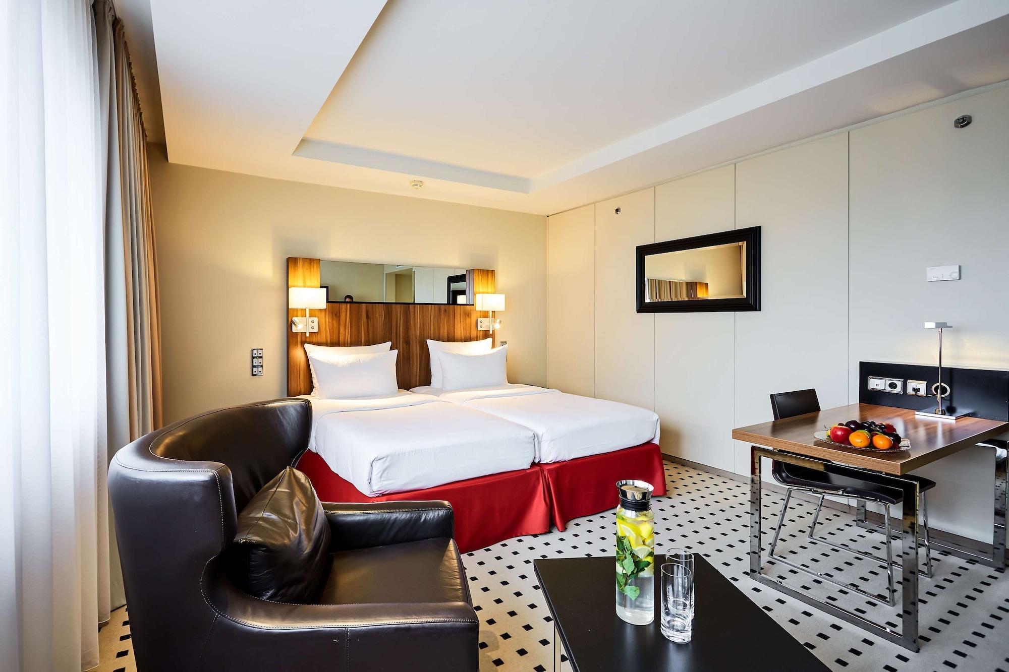Radisson Blu Conference Hotel, Duesseldorf Eksteriør bilde