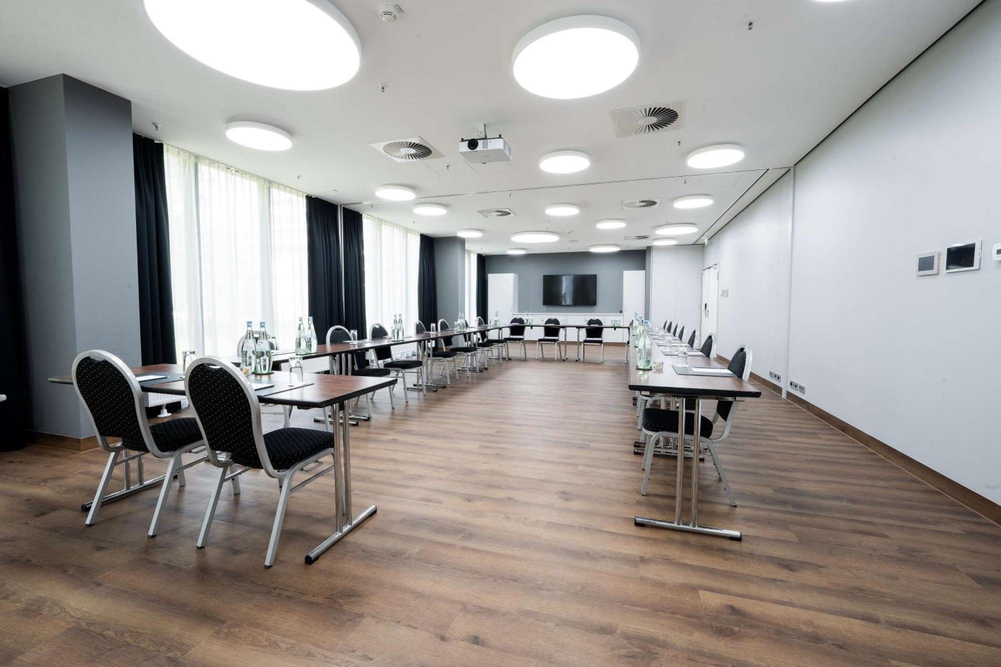 Radisson Blu Conference Hotel, Duesseldorf Eksteriør bilde