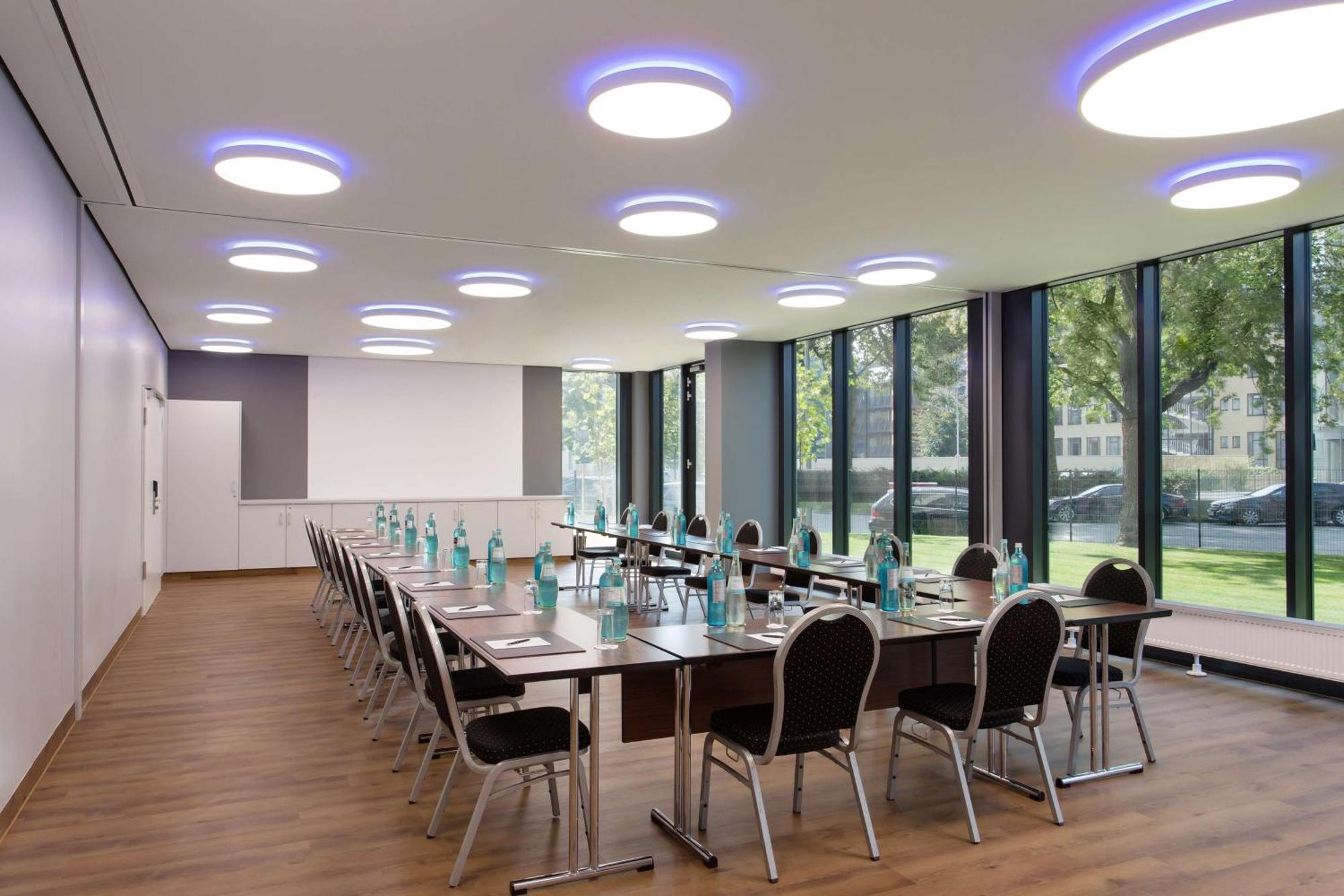 Radisson Blu Conference Hotel, Duesseldorf Eksteriør bilde