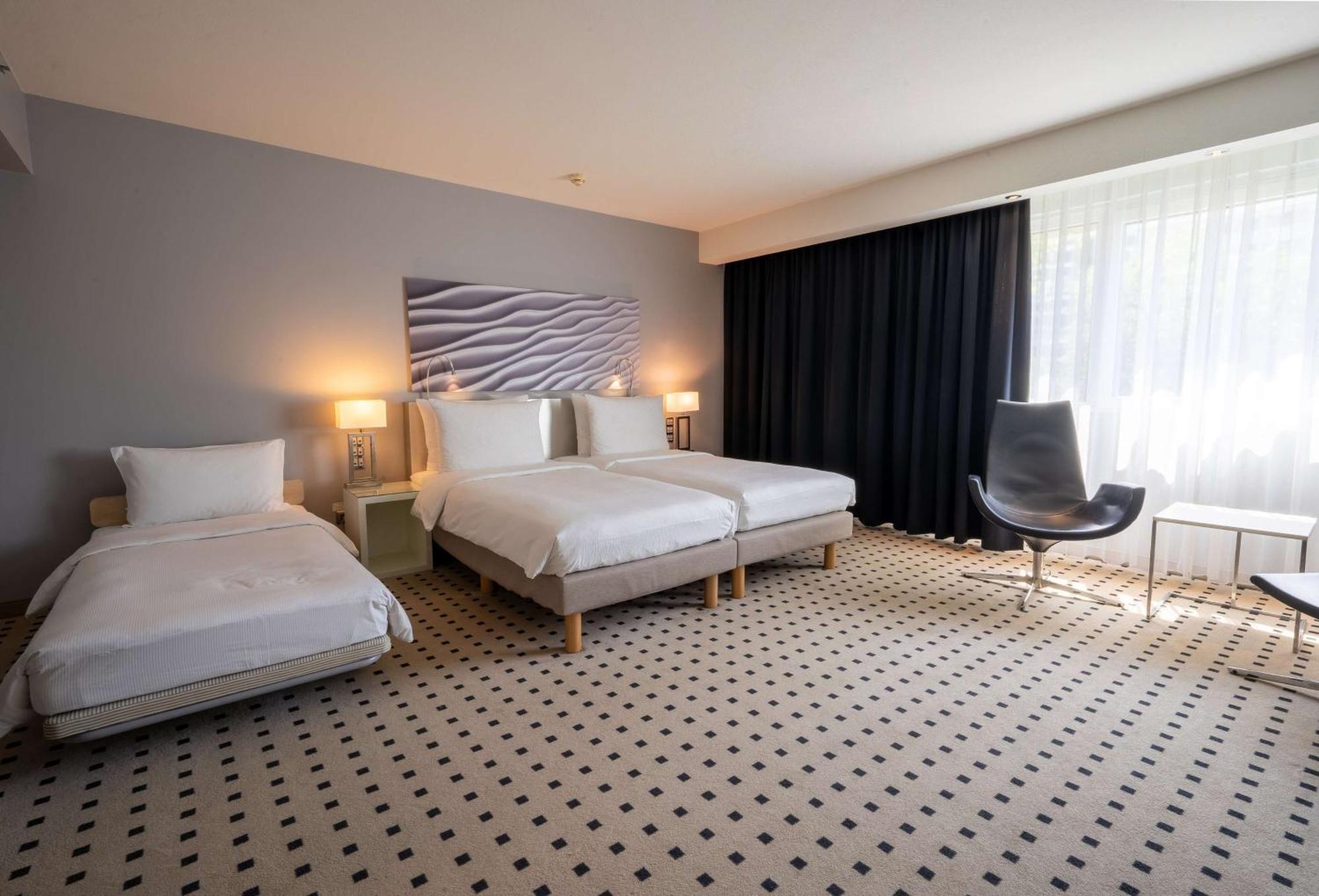 Radisson Blu Conference Hotel, Duesseldorf Eksteriør bilde