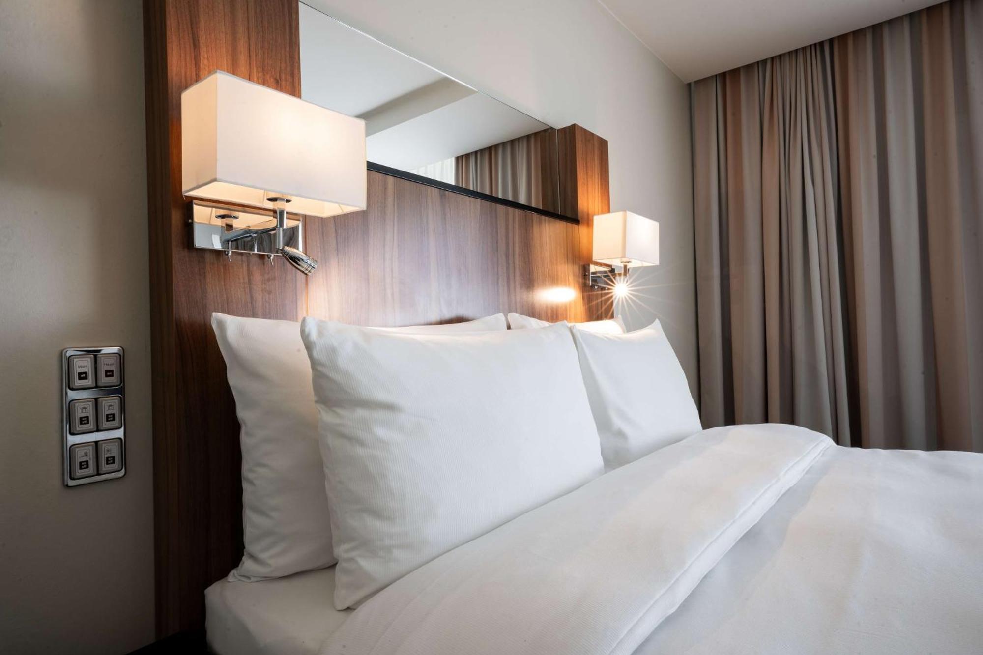 Radisson Blu Conference Hotel, Duesseldorf Eksteriør bilde