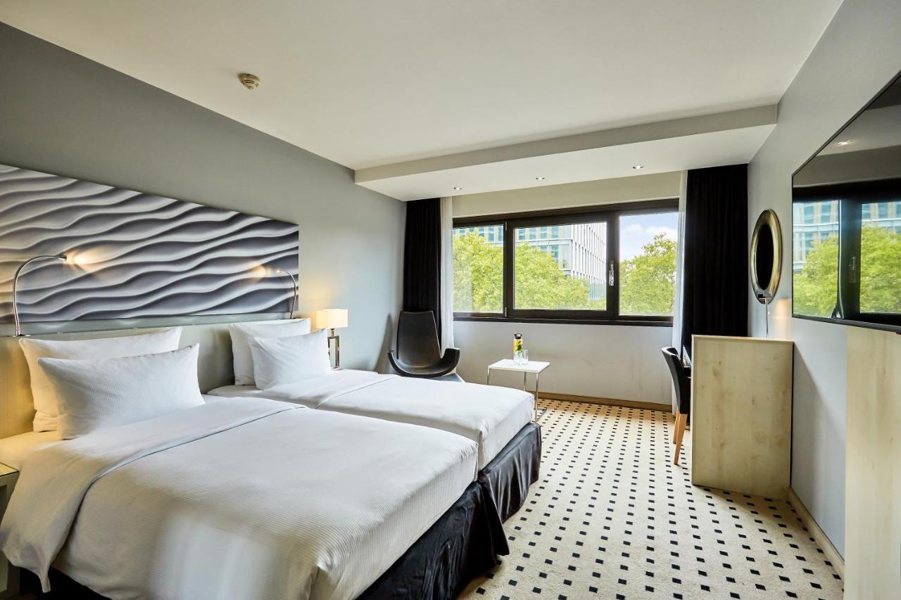 Radisson Blu Conference Hotel, Duesseldorf Eksteriør bilde